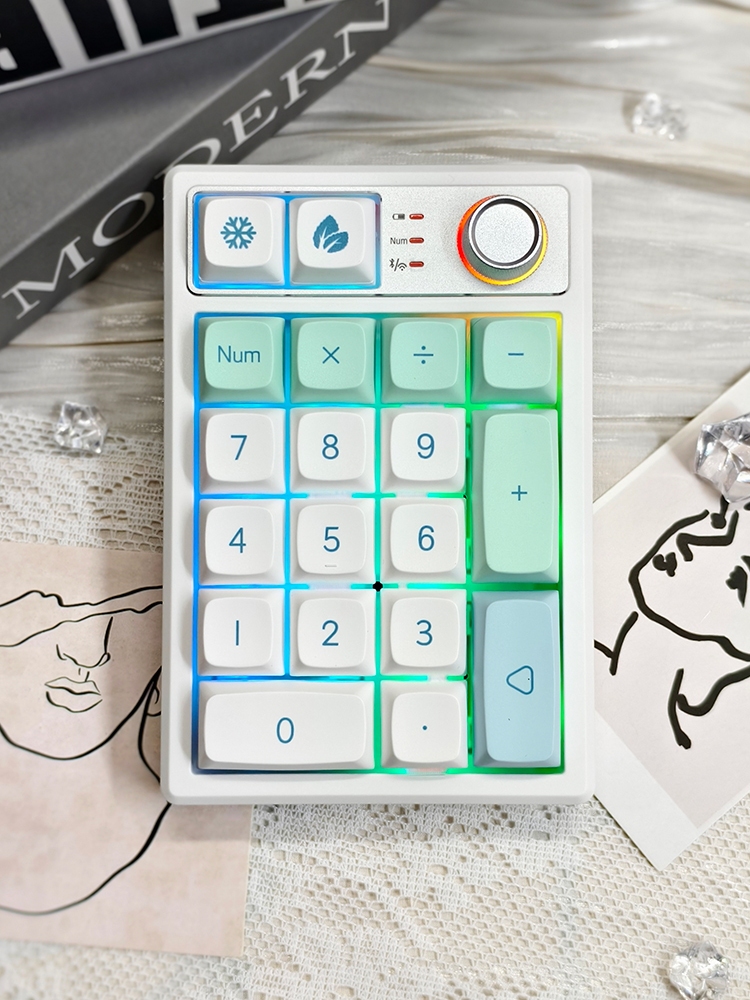 Dreifach-Modus Bluetooth KEYCO – Gaming Keyboard Mini Mechanical Bewertung und Preis